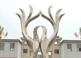 不锈钢妙手回春景观雕塑