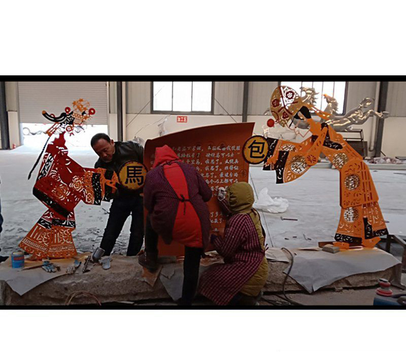 不锈钢下象棋皮影戏人物雕塑图片