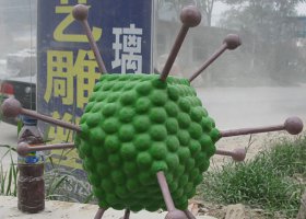 不锈钢滴滴球雕塑