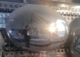 不锈钢镜面水滴雕塑