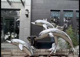 不锈钢镜面跳跃的海豚雕塑