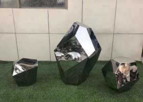 公园不锈钢镜面鹅卵石雕塑