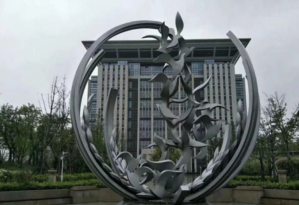 不锈钢企业景观雕塑图片