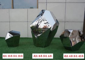 公园小区不锈钢镜面鹅卵石雕塑