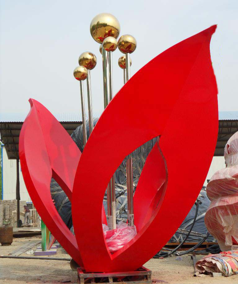 广场不锈钢抽象花朵雕塑图片