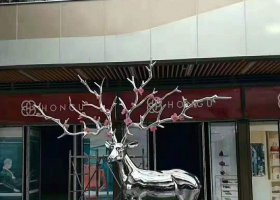 不锈钢镜面梅花鹿雕塑