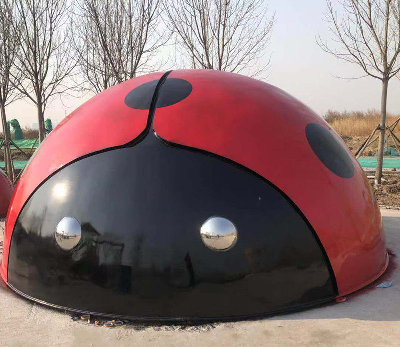 不锈钢瓢虫雕塑图片