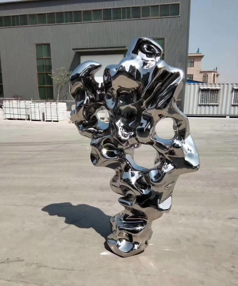不锈钢镜面太湖石雕塑图片