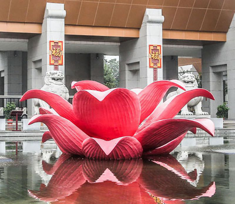 广场不锈钢荷花景观雕塑图片