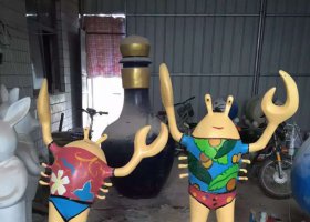 不锈钢卡通土豆雕塑