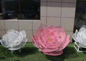广场不锈钢荷花雕塑
