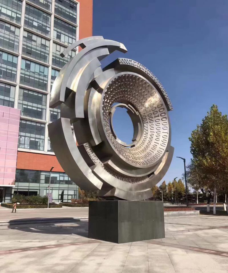 不锈钢城市造型景观雕塑图片