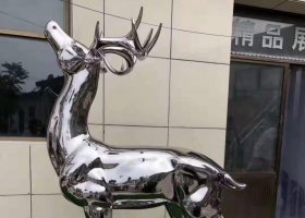 不锈钢镜面梅花鹿雕塑公园园林景观动物摆件