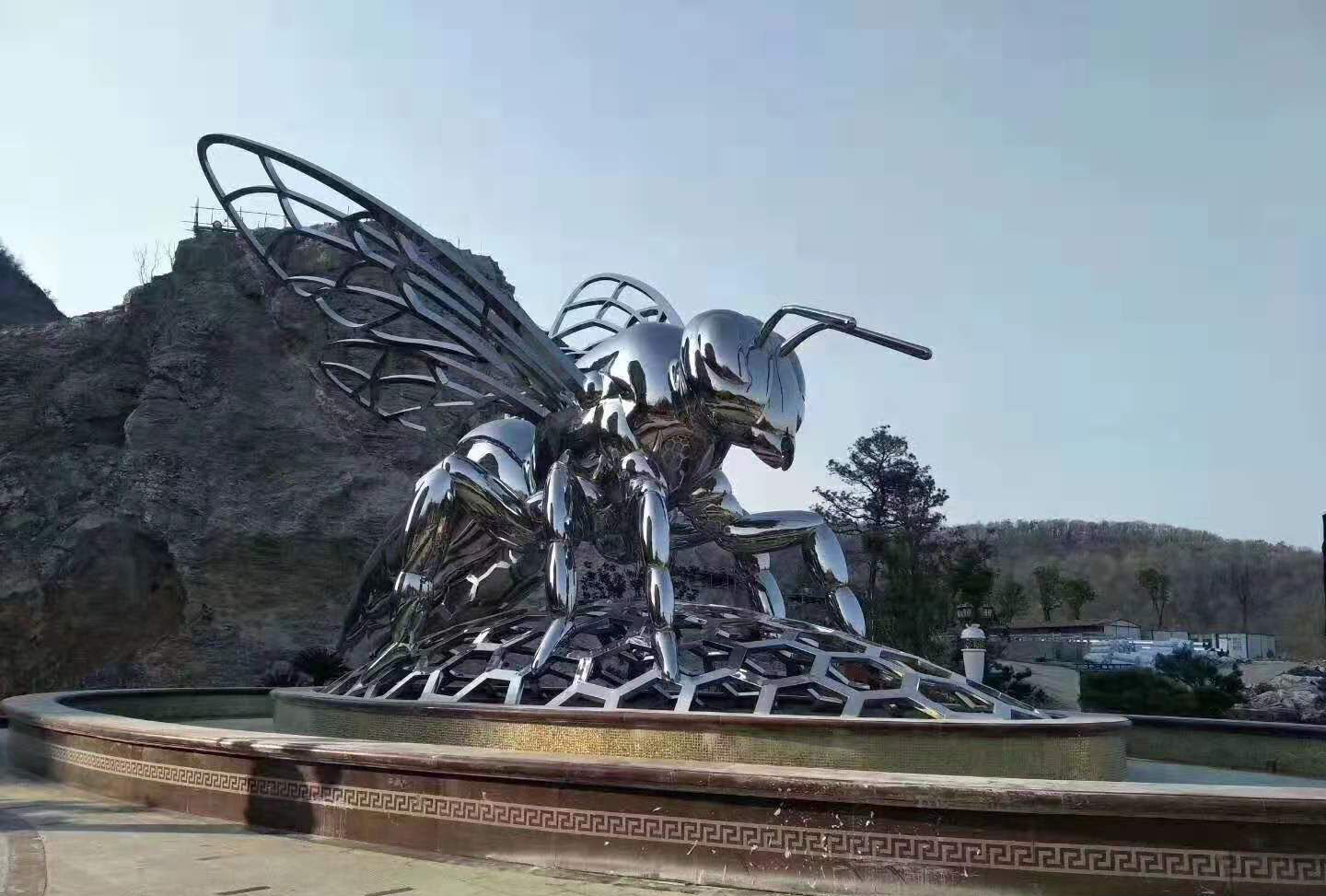 不锈钢蚂蚁雕塑广场景观雕塑大型动物雕塑图片