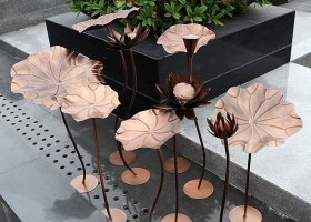 不锈钢古铜色荷花雕塑