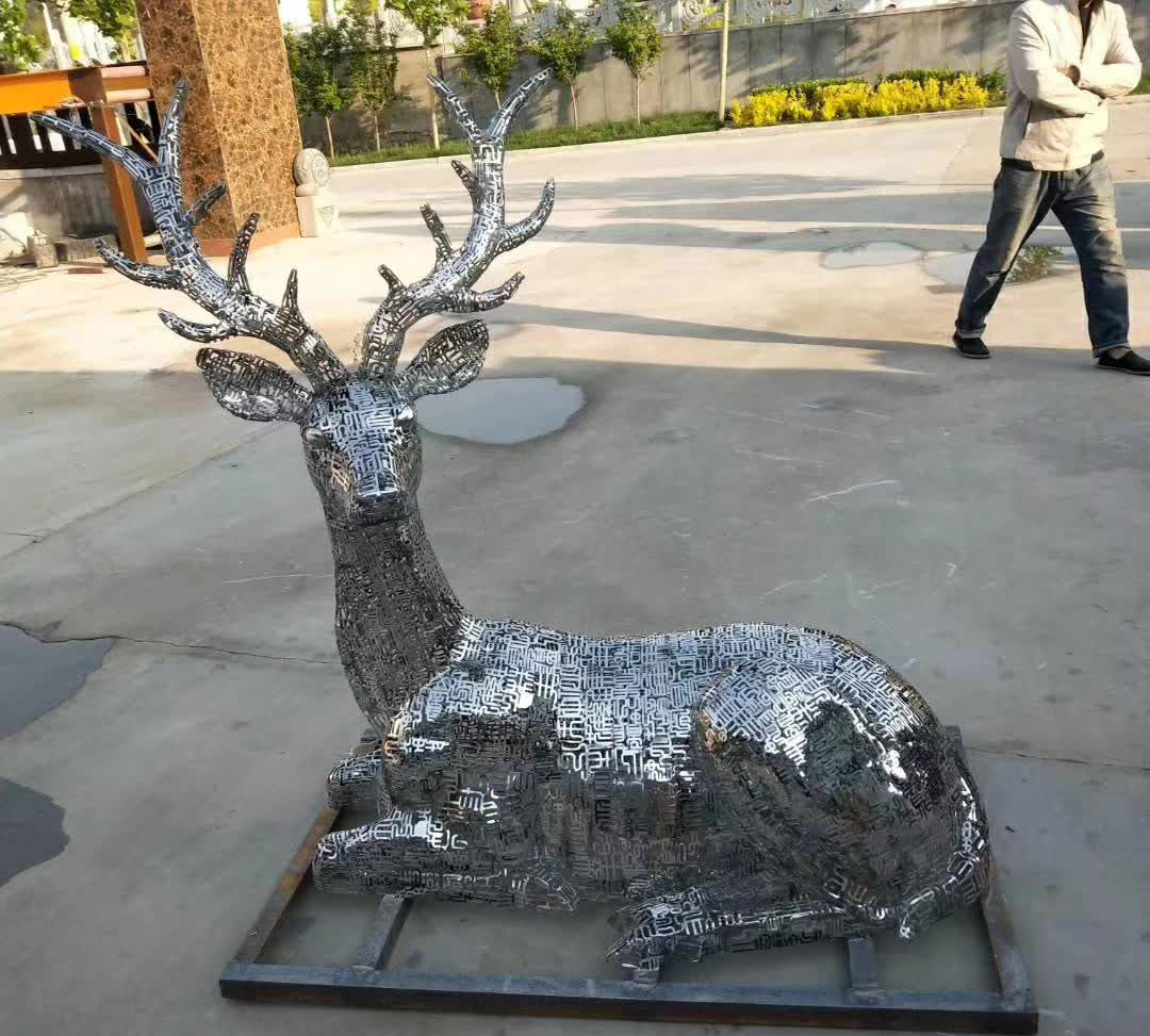 不锈钢广场星空梅花鹿图片