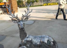 不锈钢广场星空梅花鹿