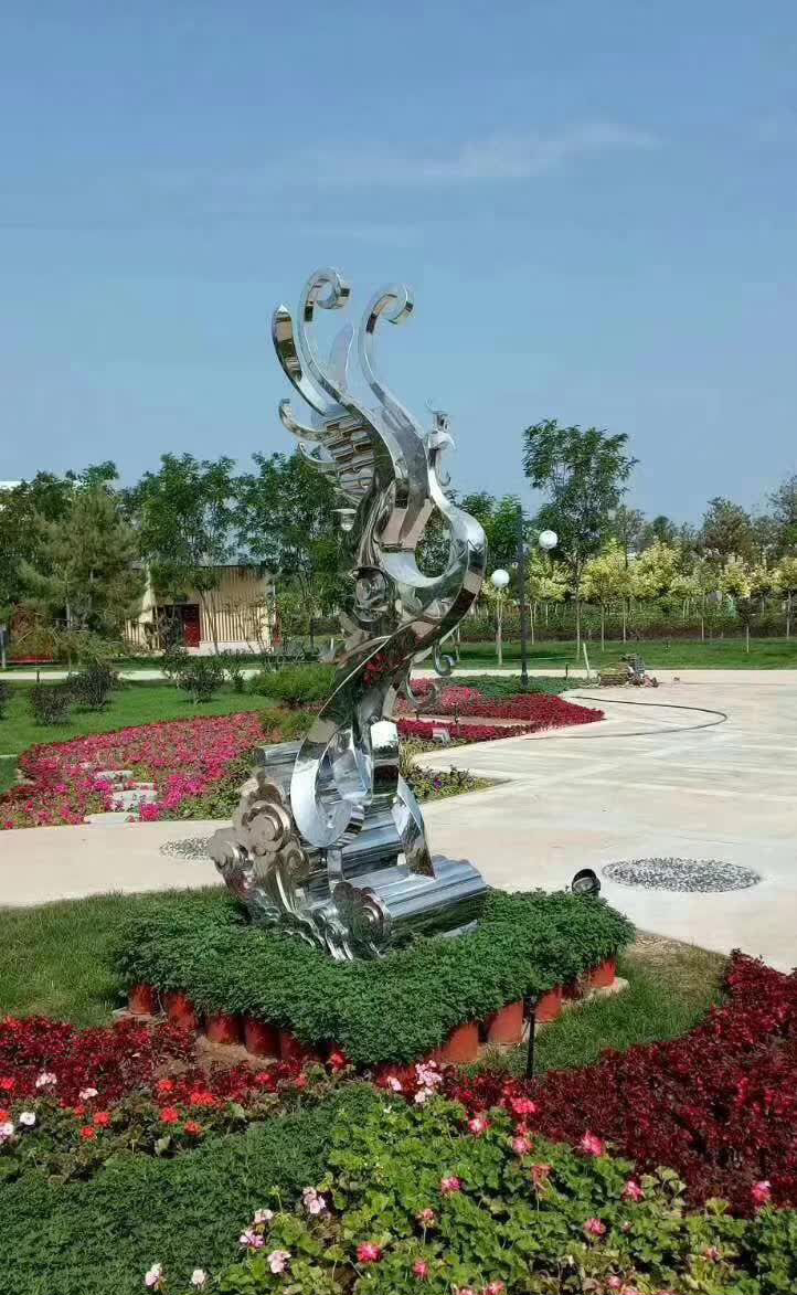 公园镜面不锈钢凤凰雕塑图片