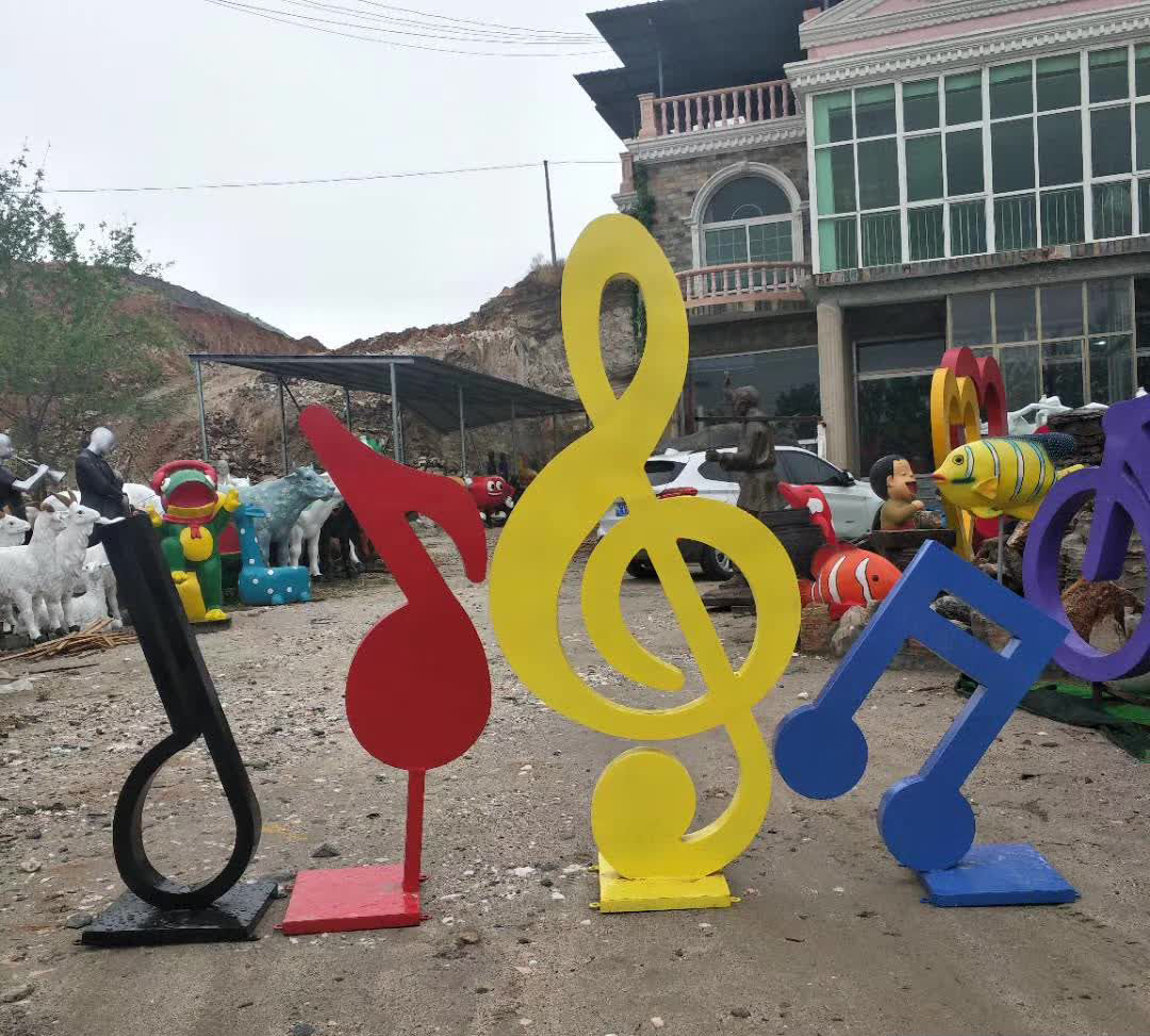 不锈钢烤漆音符雕塑图片