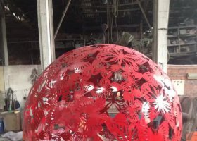 不锈钢镂空球雕塑