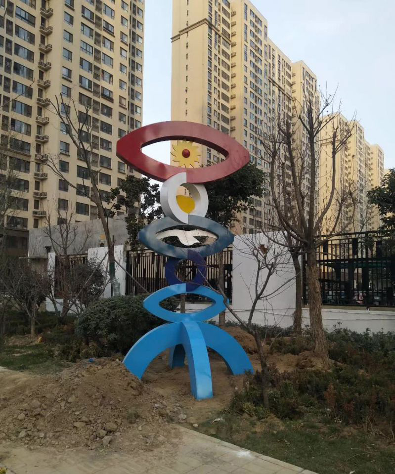 不锈钢别墅彩色抽象雕塑图片