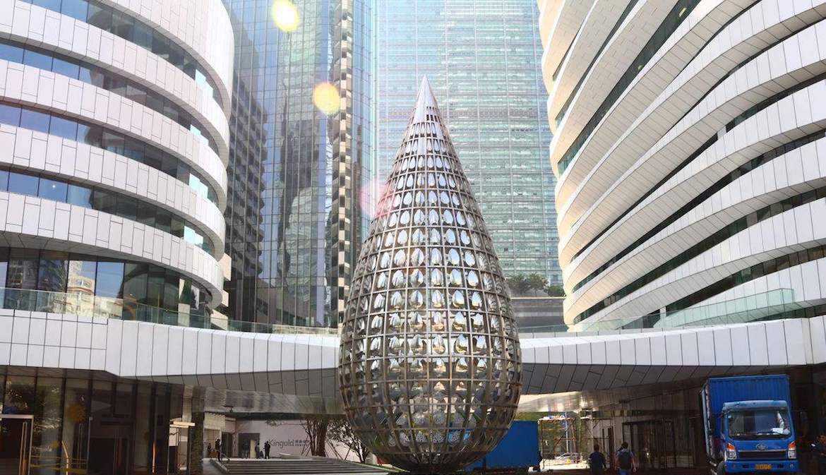 不锈钢大型镂空水滴雕塑图片