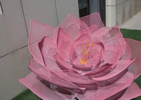 不锈钢荷花雕塑
