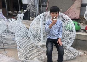 不锈钢艺术蜗牛座椅