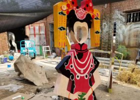 不锈钢户外艺术人物雕塑