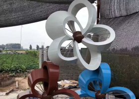 不锈钢公园彩色花朵雕塑