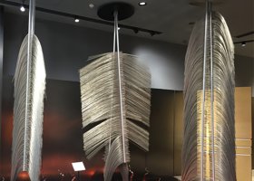 不锈钢羽毛室内雕塑